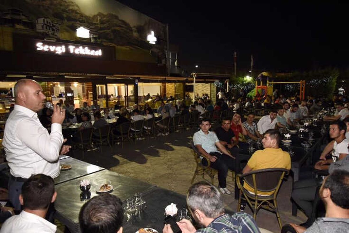 Togar: "Gençler Siyasetin Her Kademesinde Olmalı"