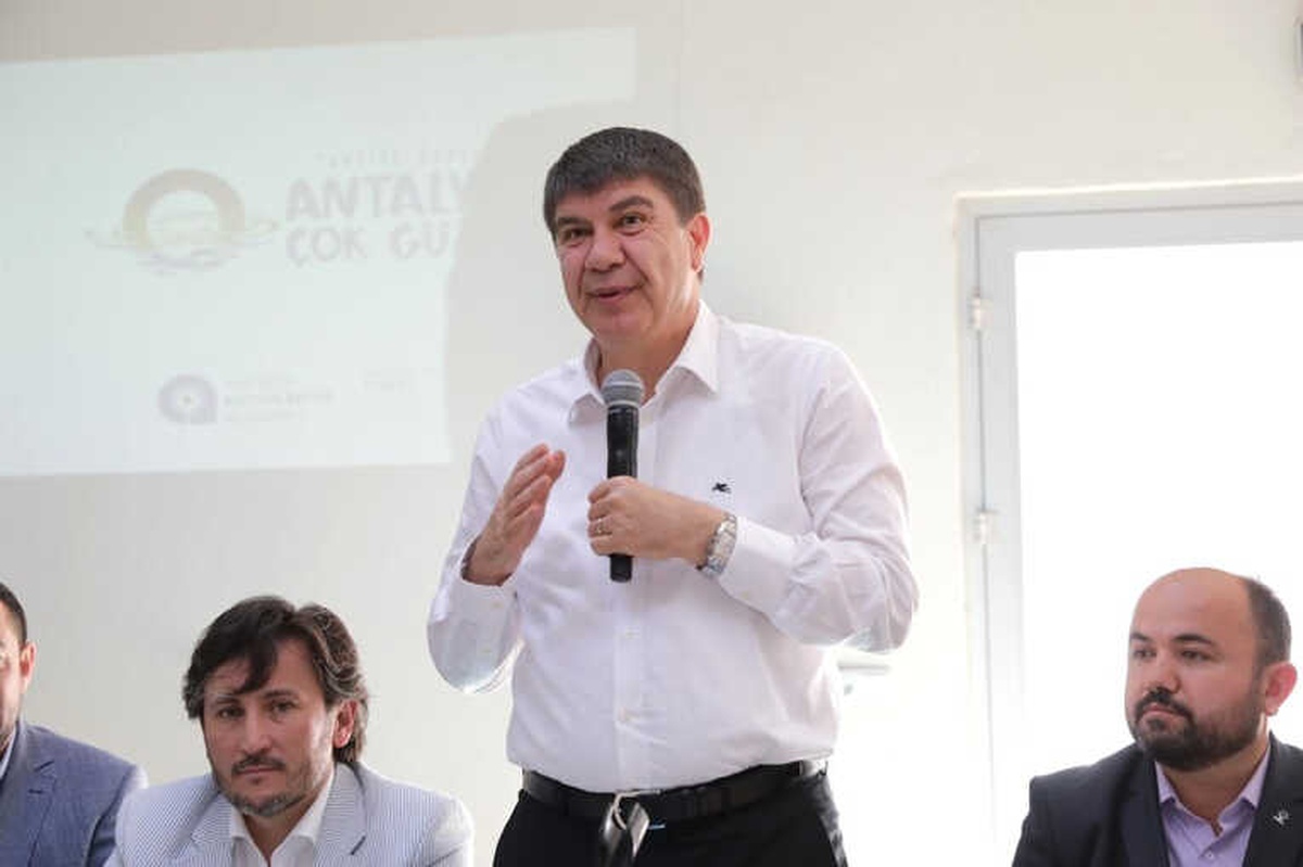 Türel: "Cumhurbaşkanlığı Sistemi ile Türkiye Şahlanma Dönemini Yaşayacak"