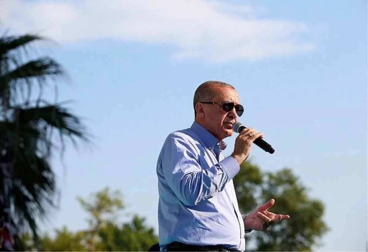 \'\'UBER Sorunu Çözüldü\'\' Diyen Erdoğan, Taksicilere Seslendi: Araçlarınızı Tertemiz Tutun