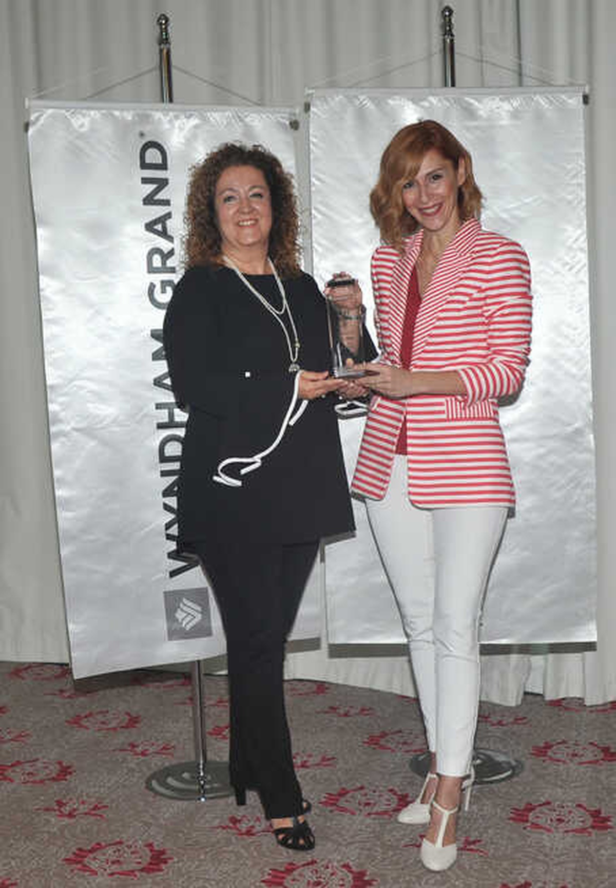 Wyndham Grand İzmir Özdilek Ödüle Doymuyor