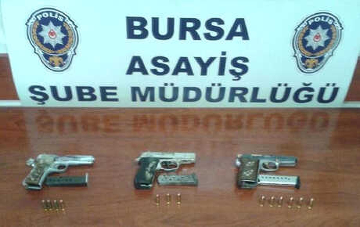 Bursa\'da 1 Kadının Öldüğü Kavgaya 9 Gözaltı