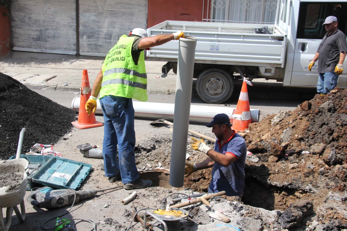 Deforme Olan Altyapı Hatları Yenileniyor