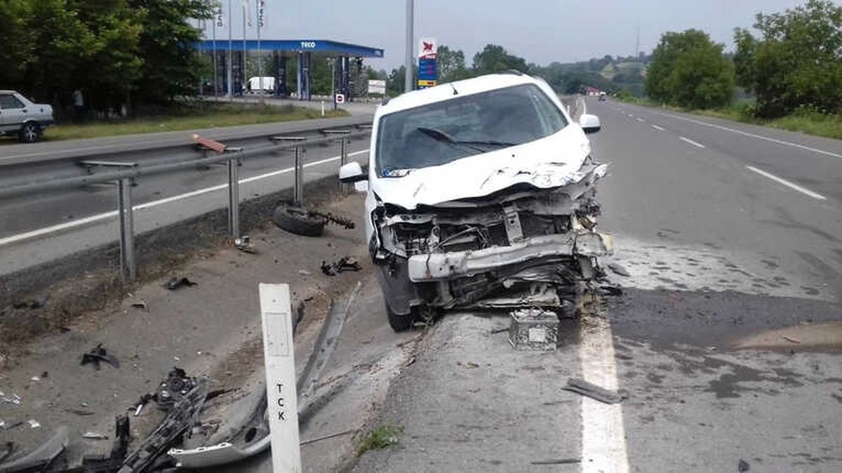 Ferizli\'de Trafik Kazası: 1 Yaralı