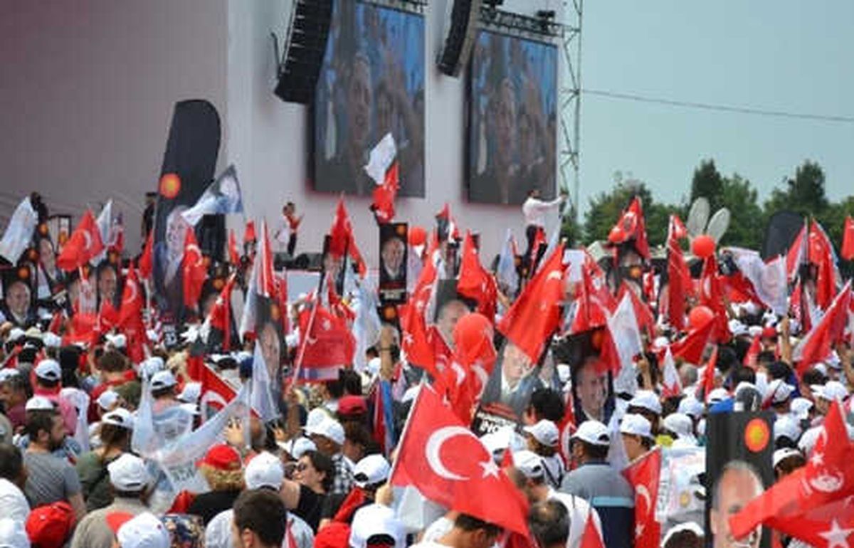 Maltepe\'de Seçim Öncesi Son Miting