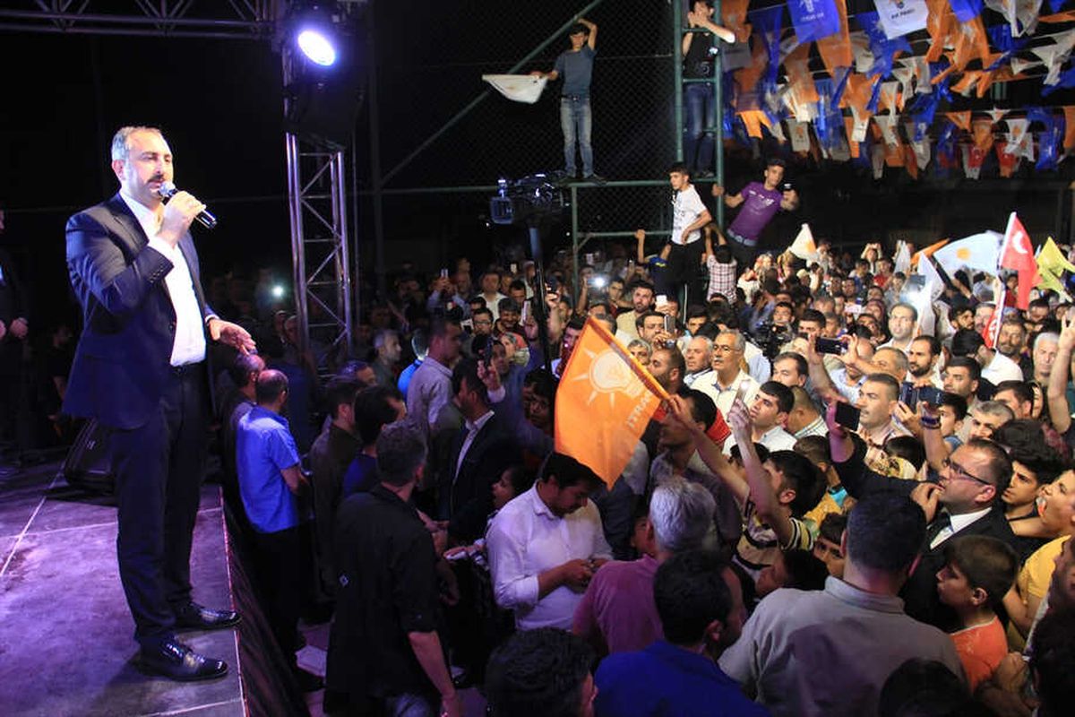 İnkar Politikalarını Elimizin Tersiyle İttik"