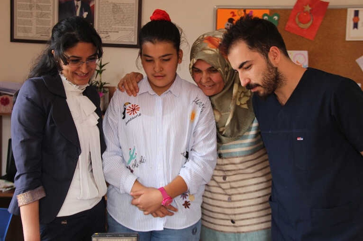 Otizm Hastası Merve Annesinin Azmiyle Konuşmaya Başladı