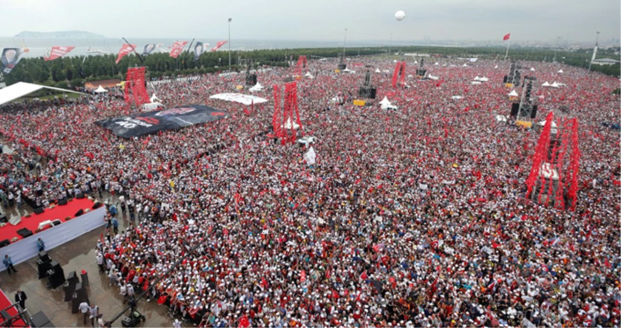 Muharrem İnce\'nin Maltepe Mitingini 5 Milyon Kişi Takip Etti