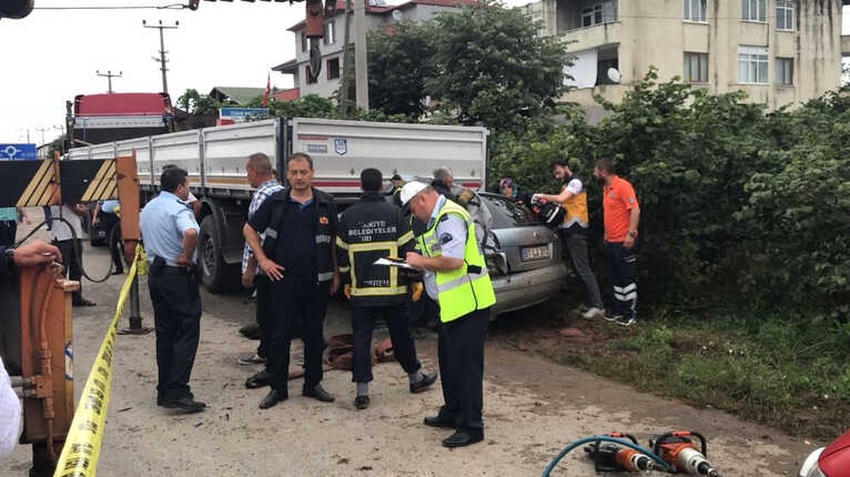 Akçakoca\'da Feci Kazada Ölenlerin İsimleri Belirlendi