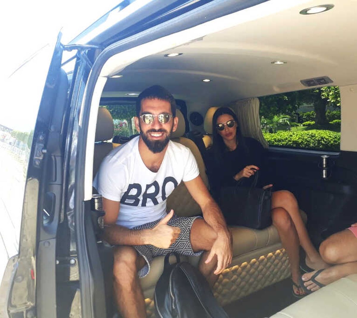 Arda Turan Oyun Ardından Bodrum\'a Gitti