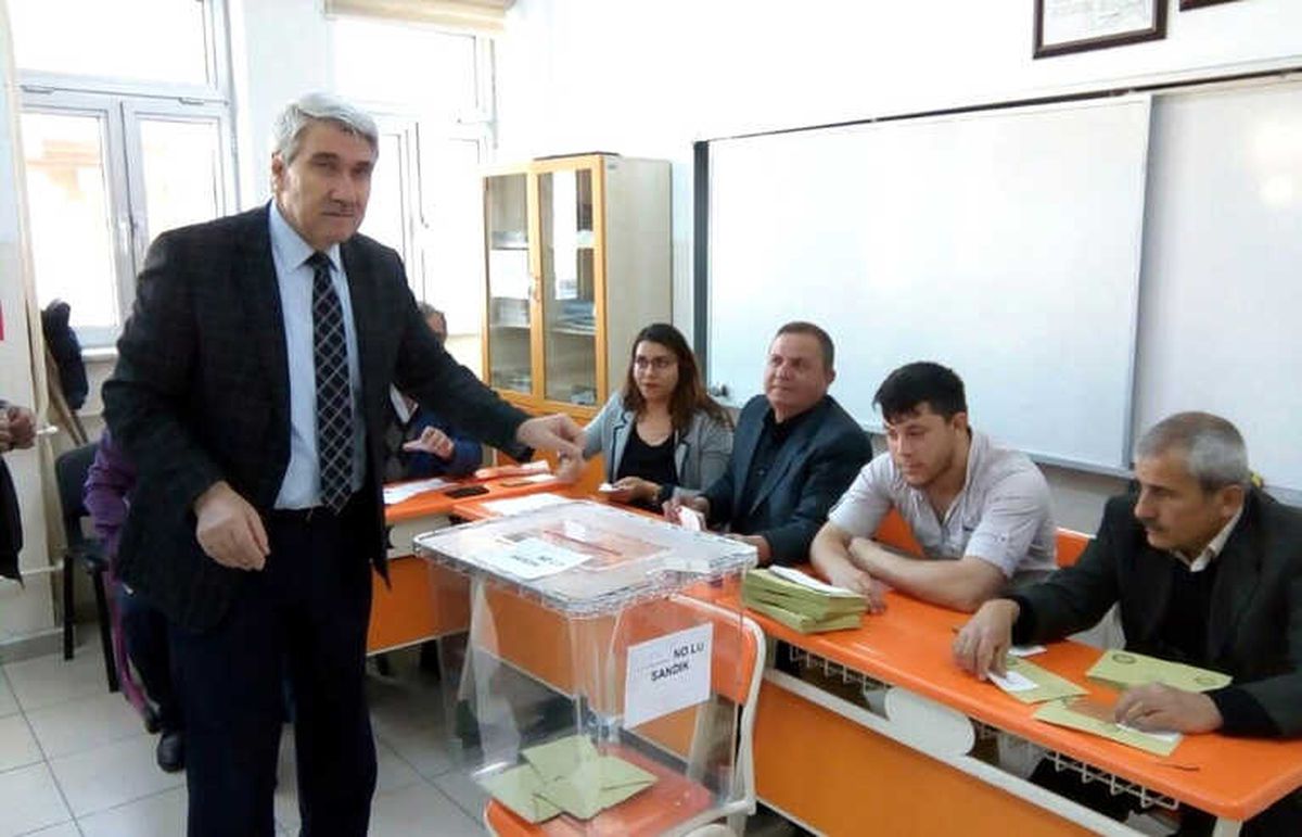 Başkan Musa Yılmaz Oyunu Kullandı