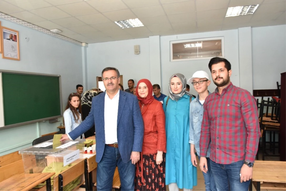 Kızılcahamam Belediye Başkanı Güney Oyunu Kullandı