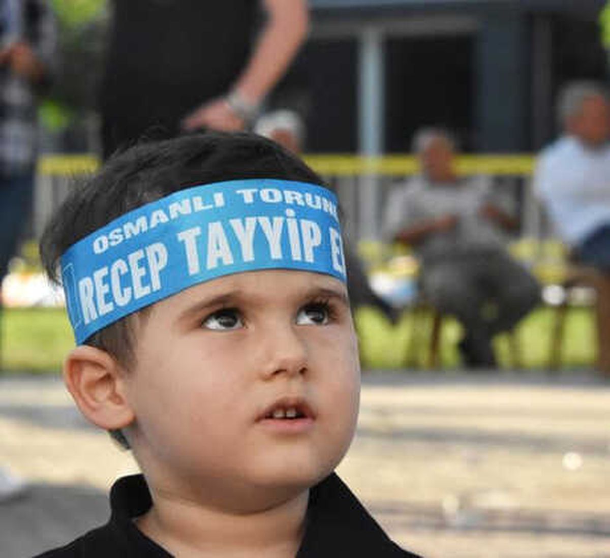 Konya\'da AK Parti\'lilerden Kutlama