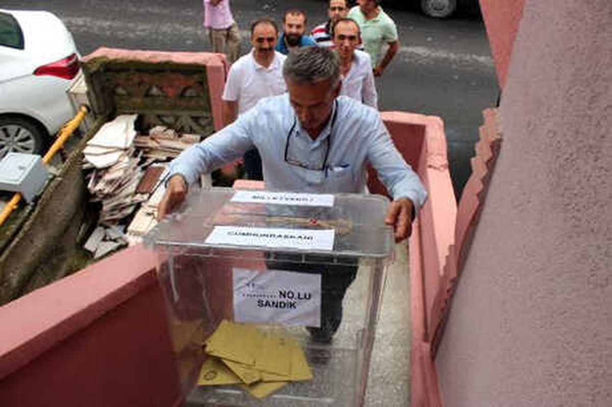 Onlar Sandığa Gidemeyince Sandık Onlara Geldi