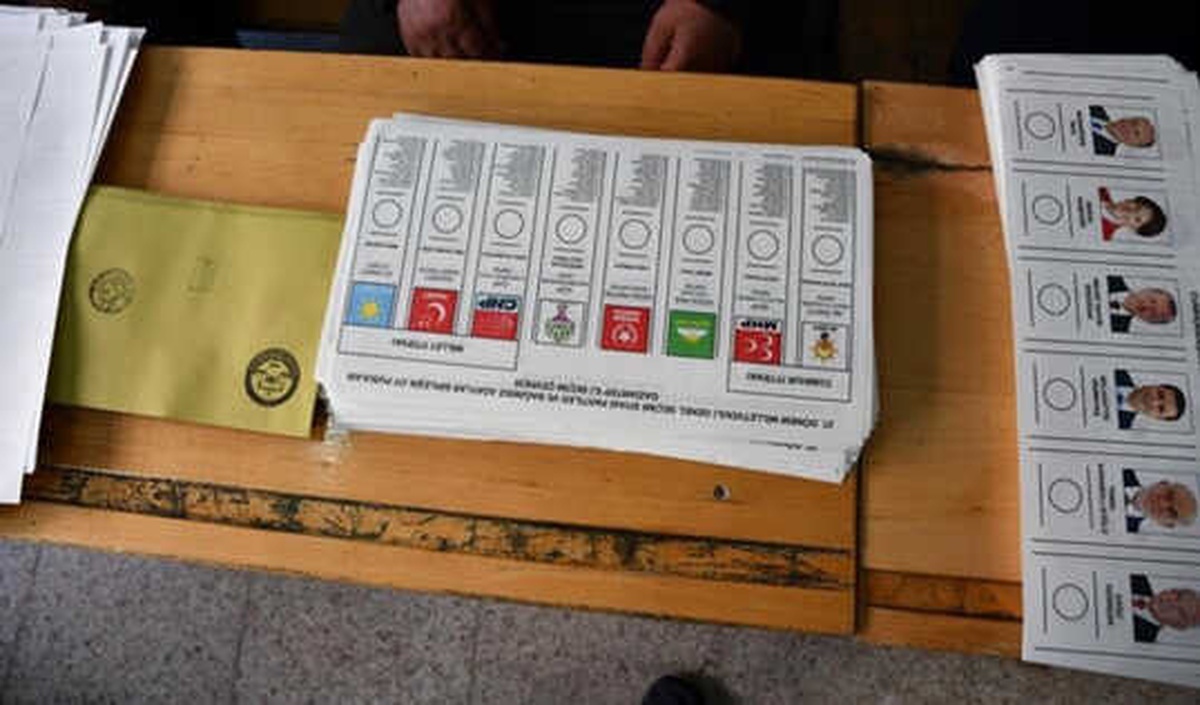 Oy Pusulalarını Saklamaya Çalışan Müşahit Hakkında İşlem