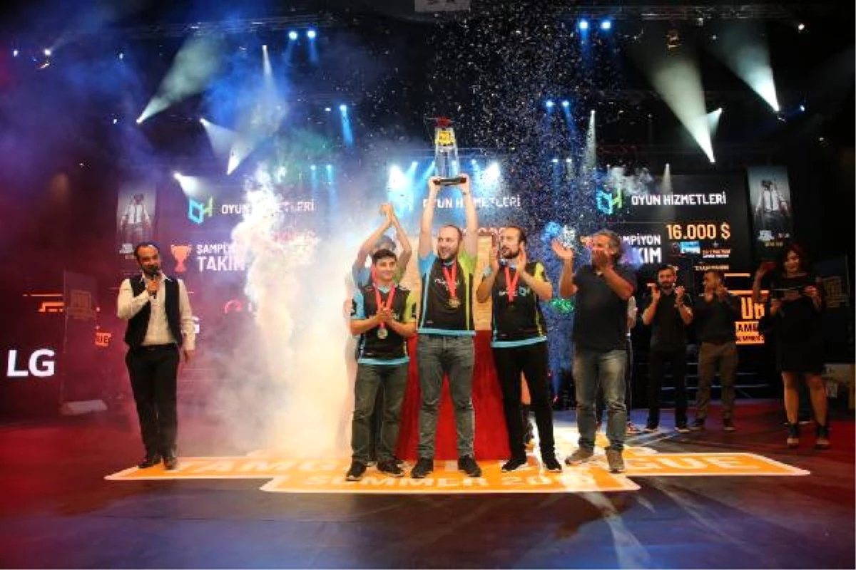 Pubg Türkiye Ligi\'nde Şampiyon \'Oyun Hizmetleri\' Takımı Oldu (Ek Foto)