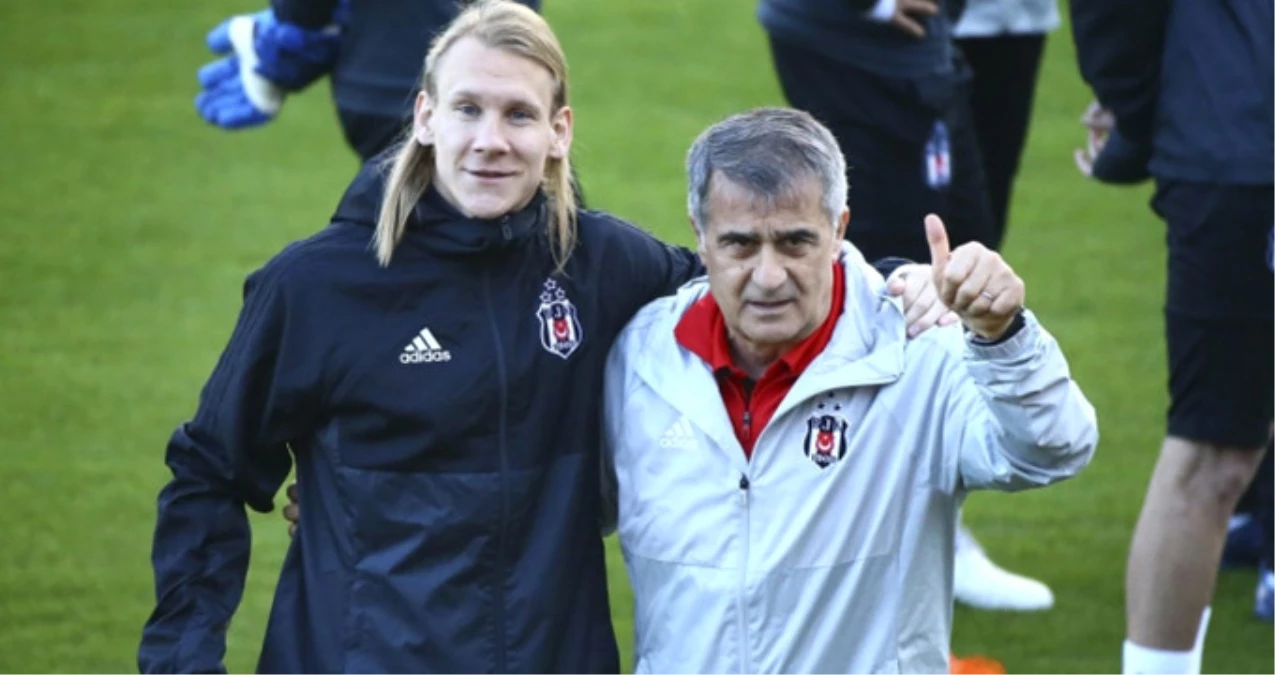 Beşiktaş, Domagoj Vida\'nın Fiyatını 18 Milyon Euro Olarak Belirledi