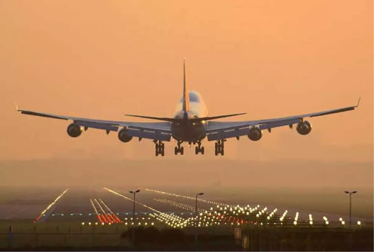 Dünyanın En Ucuz Hava Yolu Şirketi Ryan Air, Türkiye\'ye Geldi