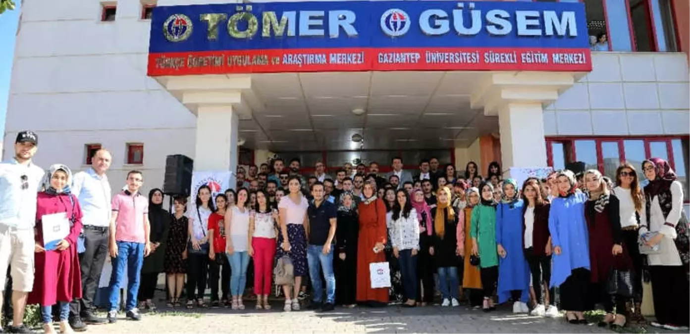 Gaün\'de Yabancılara Türkçe Öğretimi Sertifika Töreni