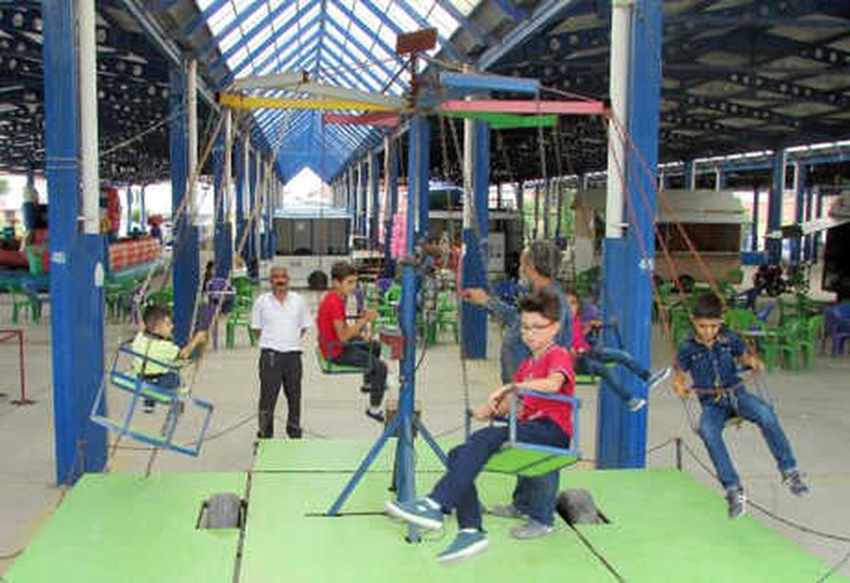 Kendi Lunaparkını Yapıp, Çocukluk Hayalini Gerçekleştirdi