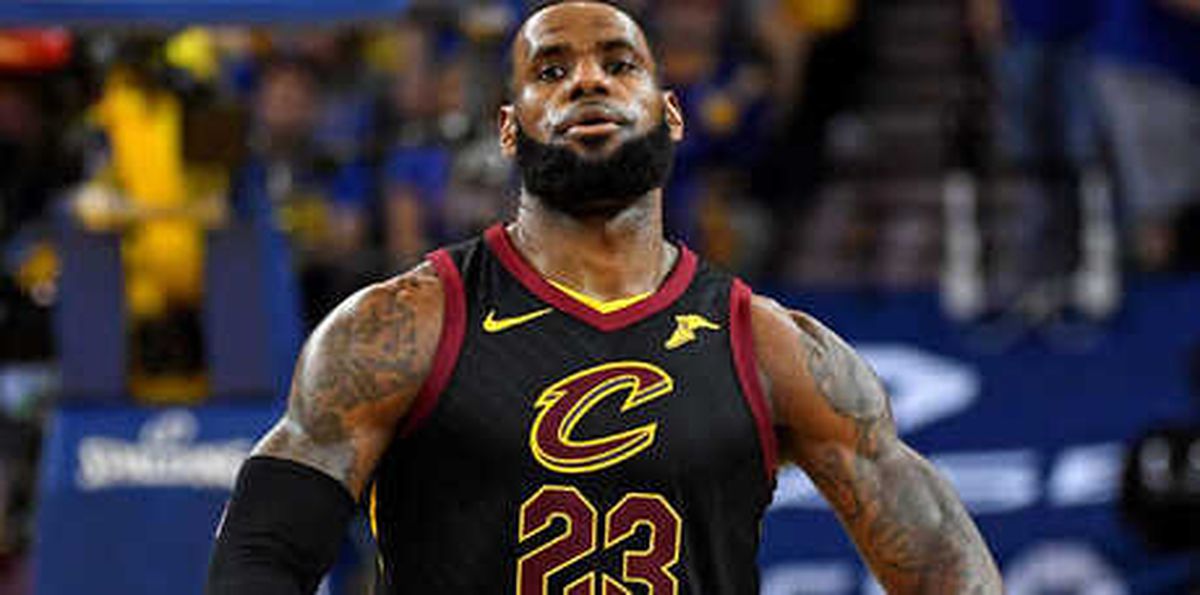 Lebron James\'e Rekor Teklif