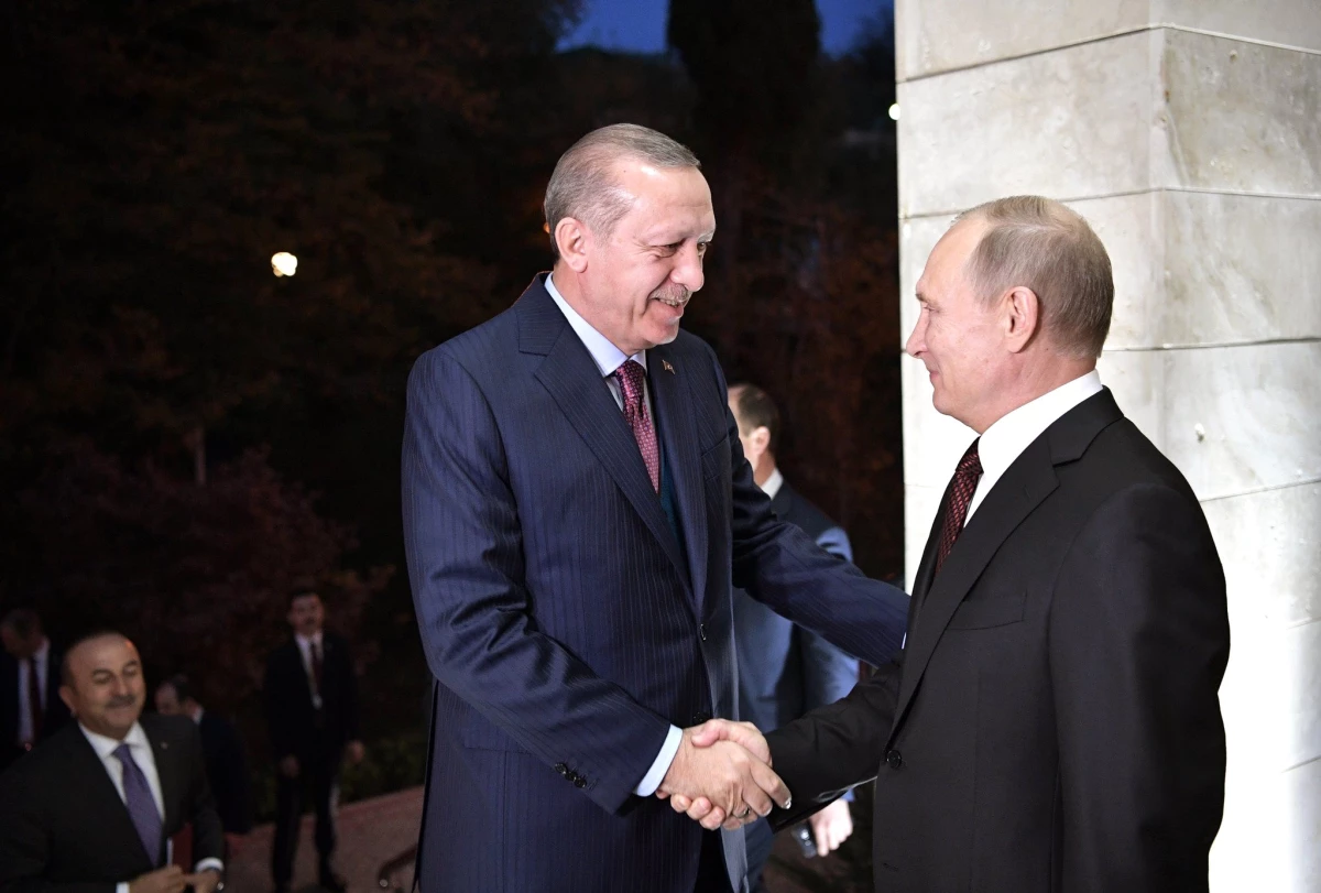 Rusya Devlet Başkanı Putin, Cumhurbaşkanı Erdoğan\'ı Tebrik Etti