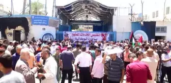 Unrwa'nın Hizmetlerinde Kısıtlamaya Gitmesi Protesto Edildi