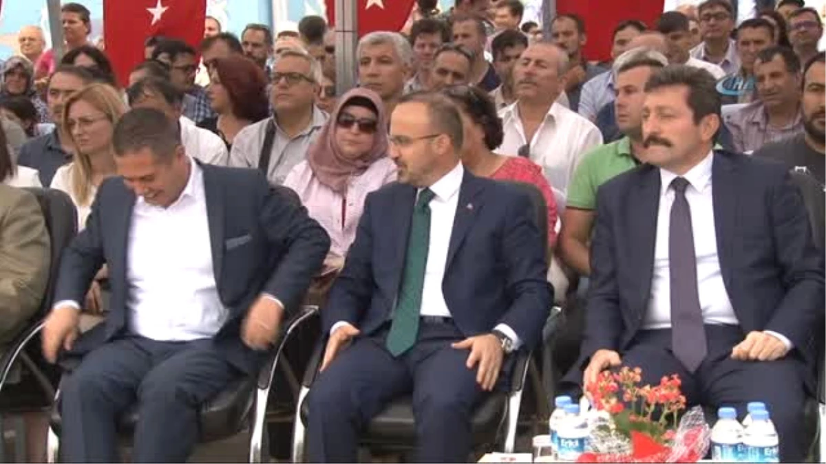 AK Parti Grup Başkanvekili Turan: "Demokrasilerde İstifa da Bir Erdemdir"