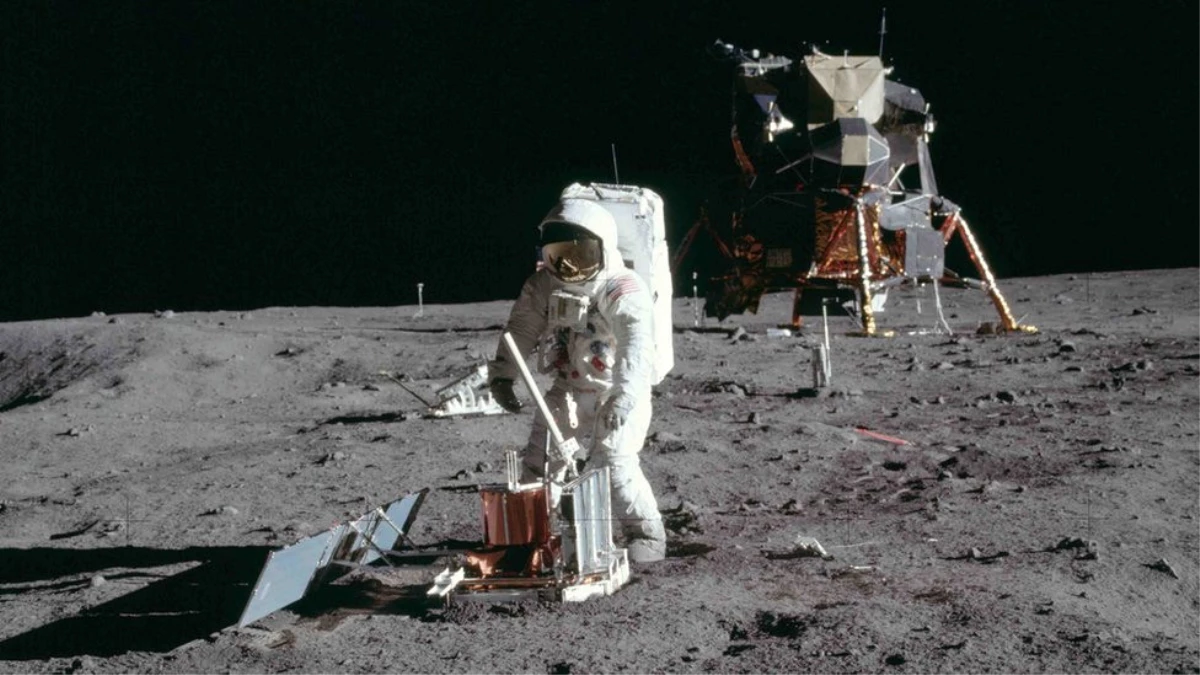 Ay\'a Ayak Basan İkinci Astronot Buzz Aldrin Çocuklarını Hırsızlıkla Suçladı