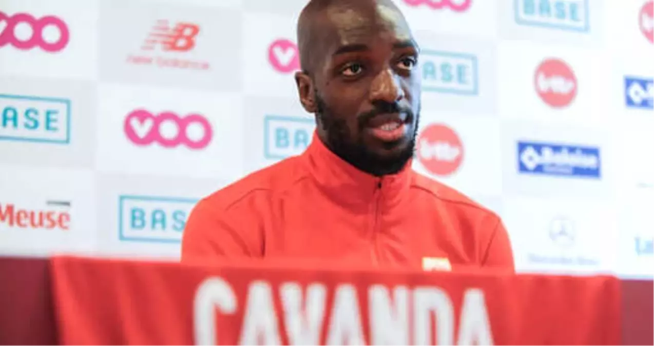 Galatasaray, Cavanda\'yı Standard Liege\'e Sattı