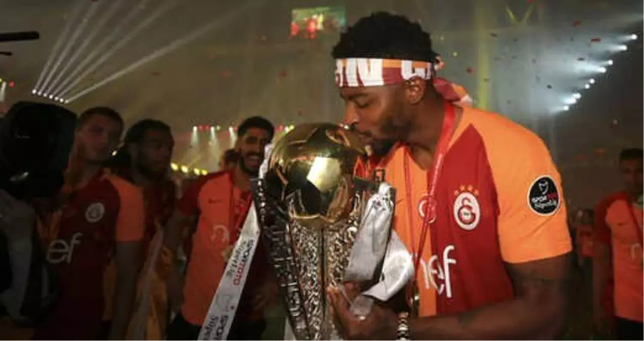 Galatasaray, Ryan Donk\'un Menajerini İstanbul\'a Davet Etti