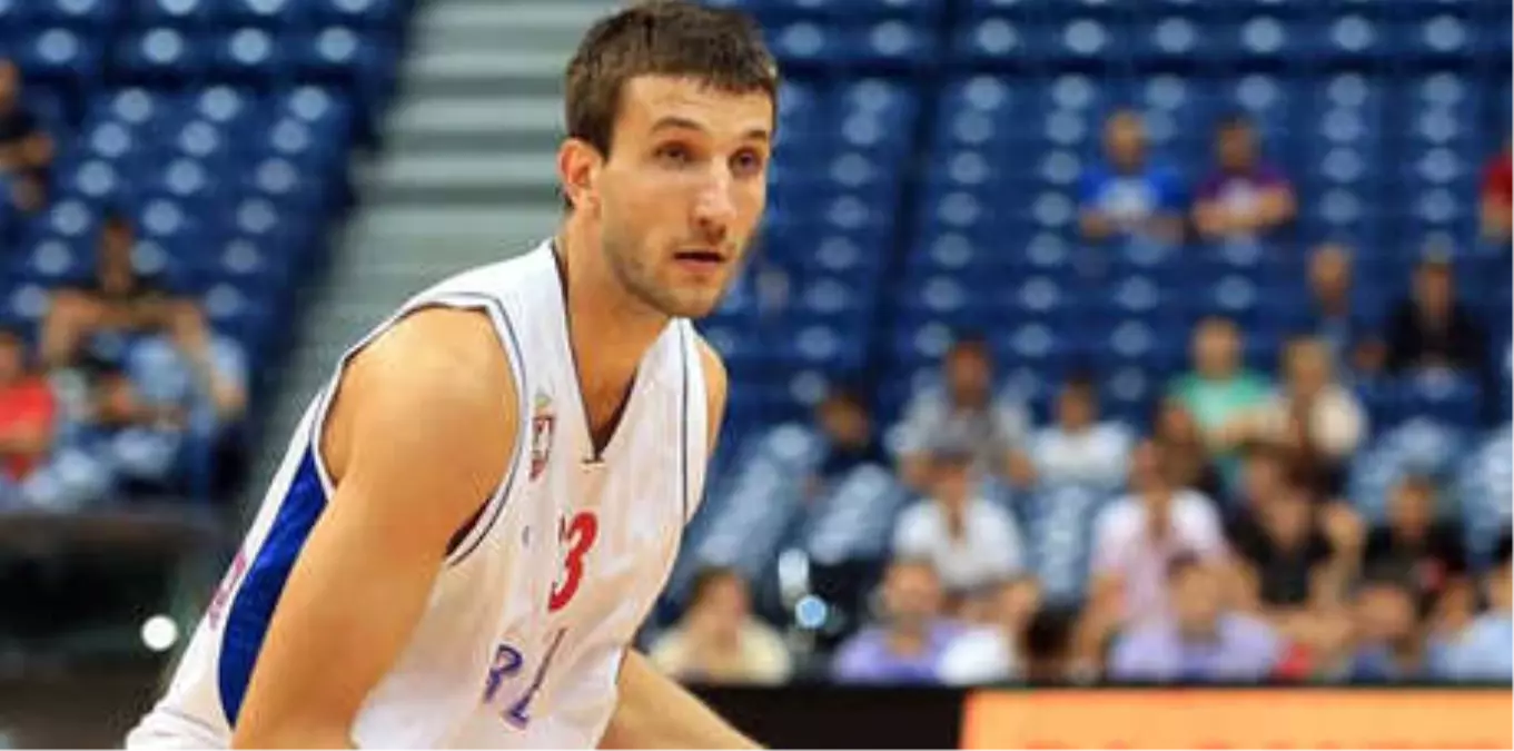 Stefan Bircevic, Banvit\'te!