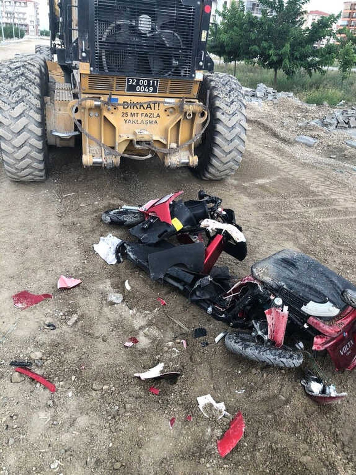 Torunlarını Görmeye Giderken İş Makinesinin Altında Kaldı