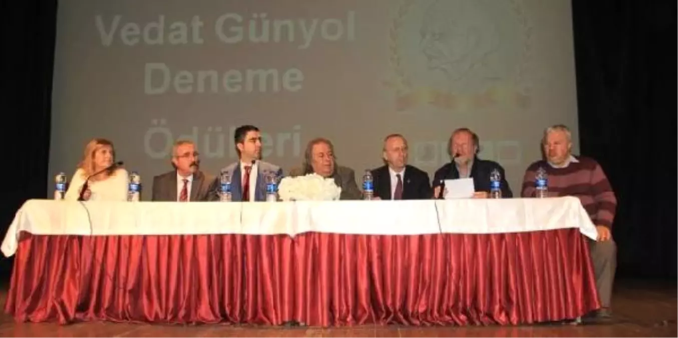 Vedat Günyol Deneme Yarışması\' İçin Geri Sayım Başladı