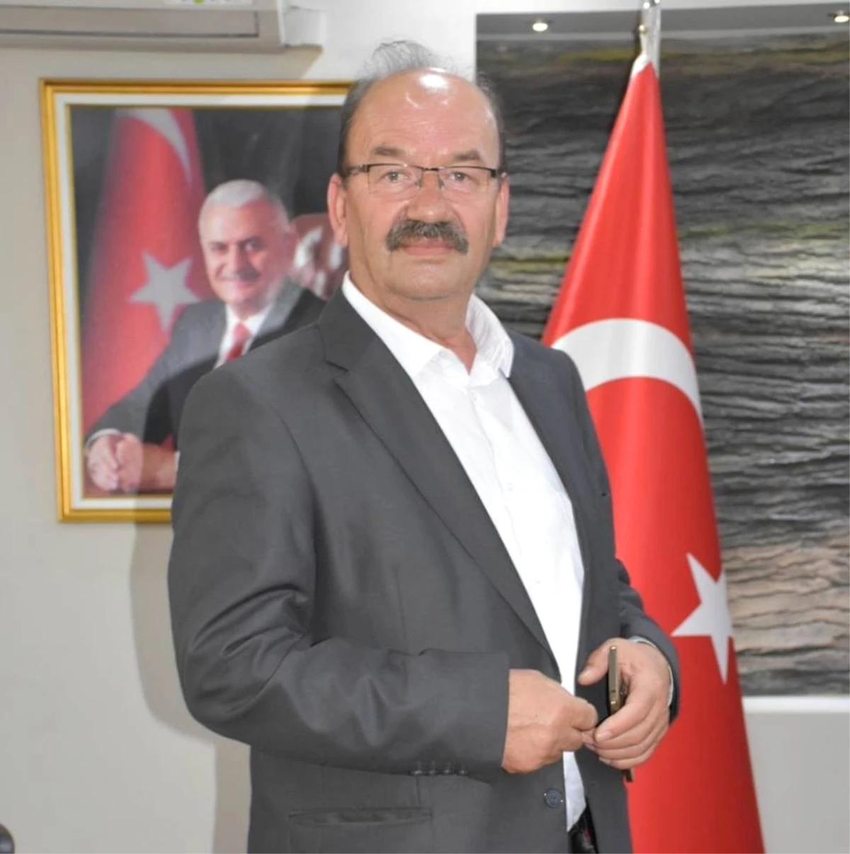 AK Parti Mahmudiye İlçe Başkanı Yiğit\'ten Teşekkür Açıklaması