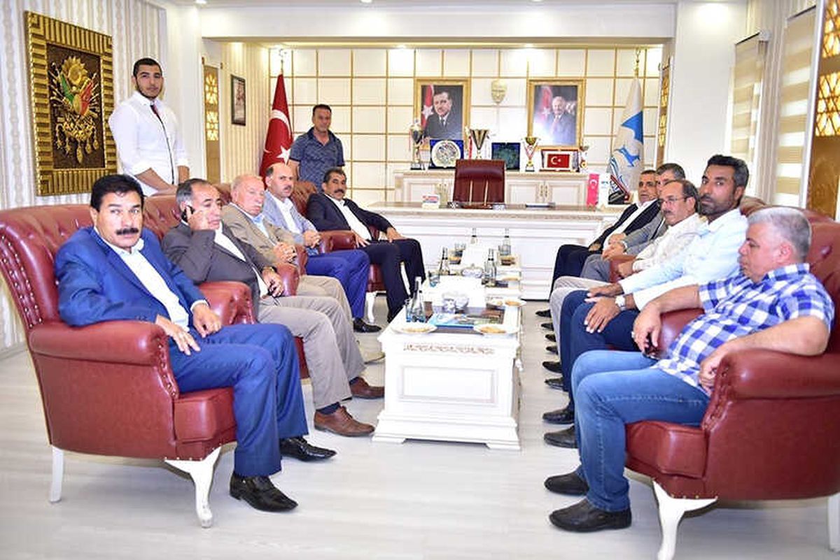 Ak Vekil Akay\'dan Başkan Atilla\'ya Ziyaret