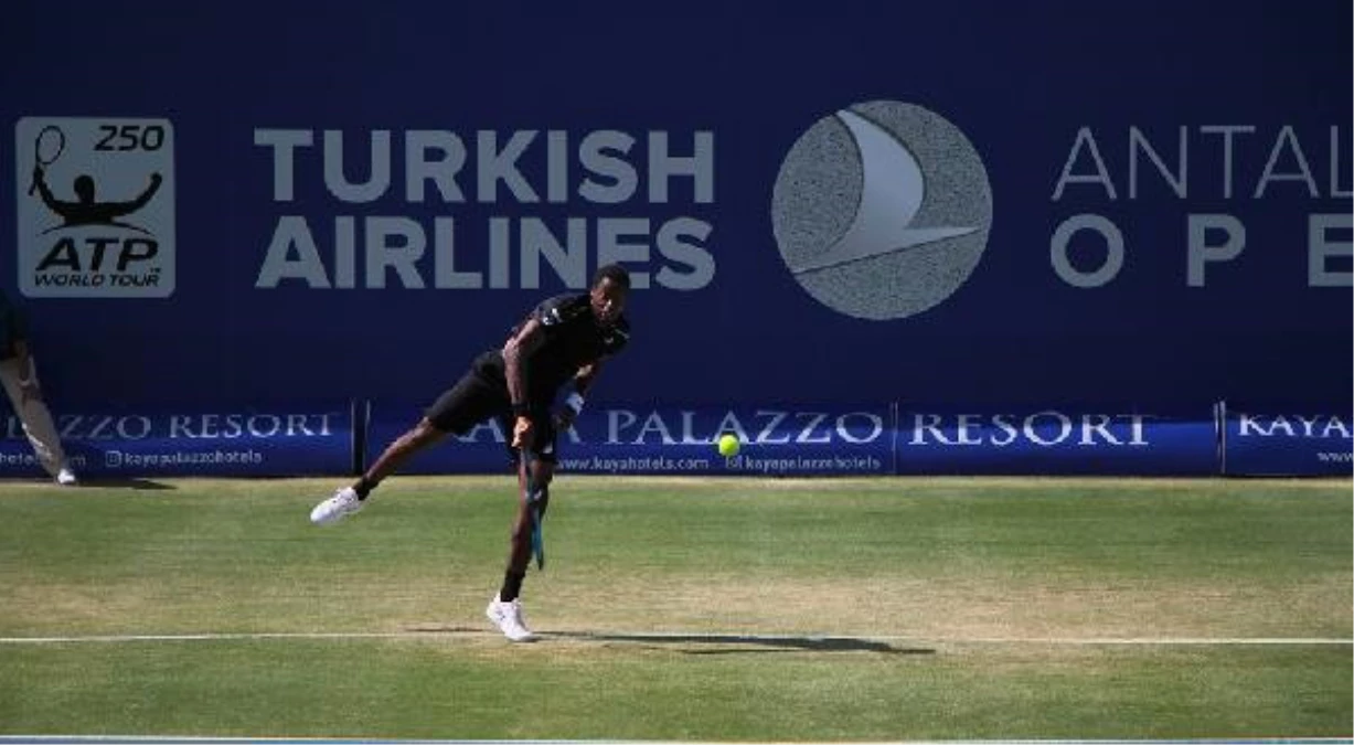Antalya Open\'da Fransız Raketler Çeyrek Finalde
