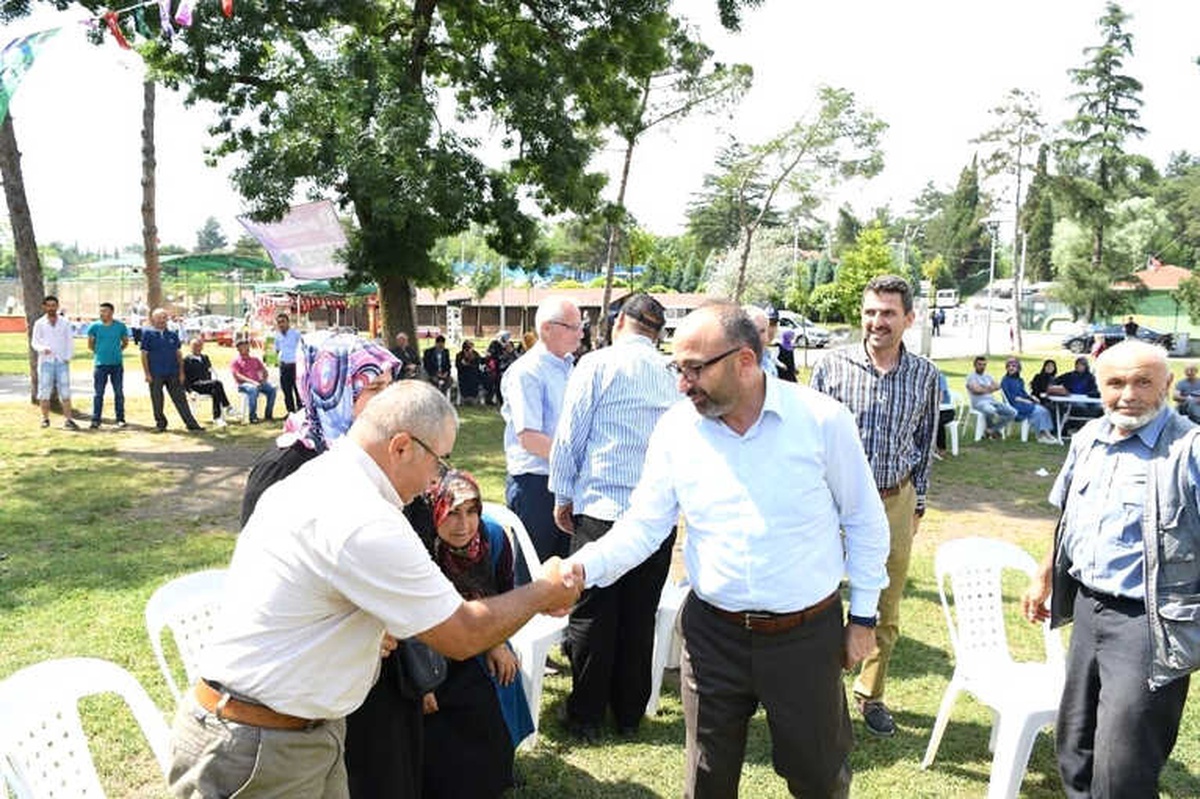 Başkan Üzülmez, Ordulular\'ın Piknik Şöleninde