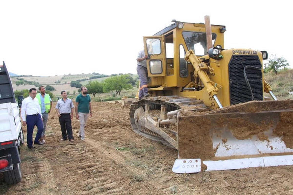 Kula\'da Doğalgaz Hattı İçin İlk Kazma Vuruldu