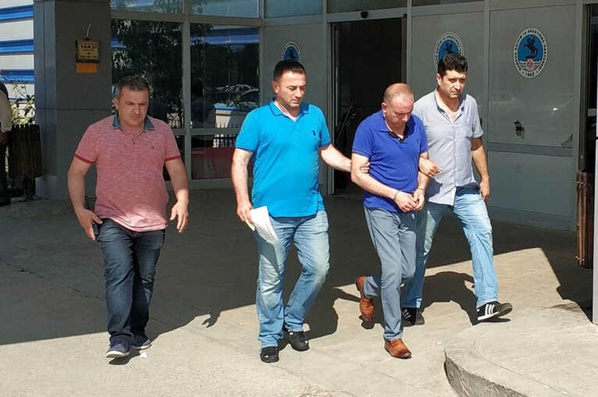 Samsun\'da Bar İşletmecisini Barda Vuran Ortağı Çıktı