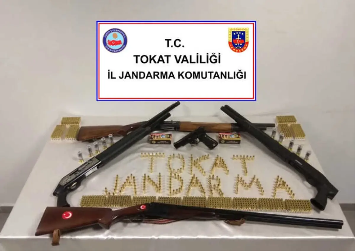 Silah Kaçakçılarına Yönelik Operasyonda 13 Gözaltı