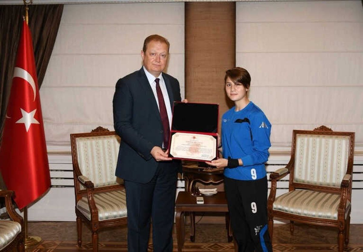 Sportif Fair Play Davranış Dalında 2017 Türkiye Olimpiyat Komitesi Fair Play Kutlama Mektubu\'na...