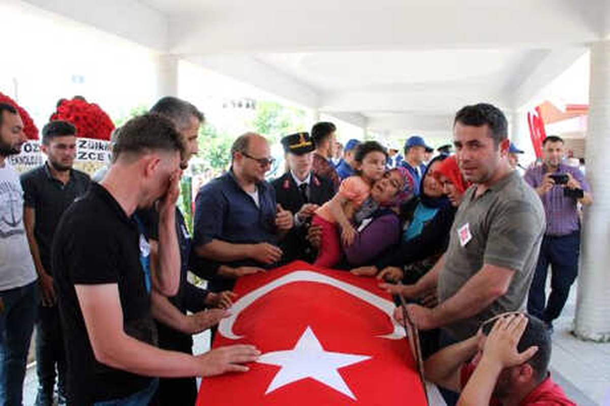 8 Yıl Sonra Şehit Oldu, Gözyaşlarıyla Uğurlandı