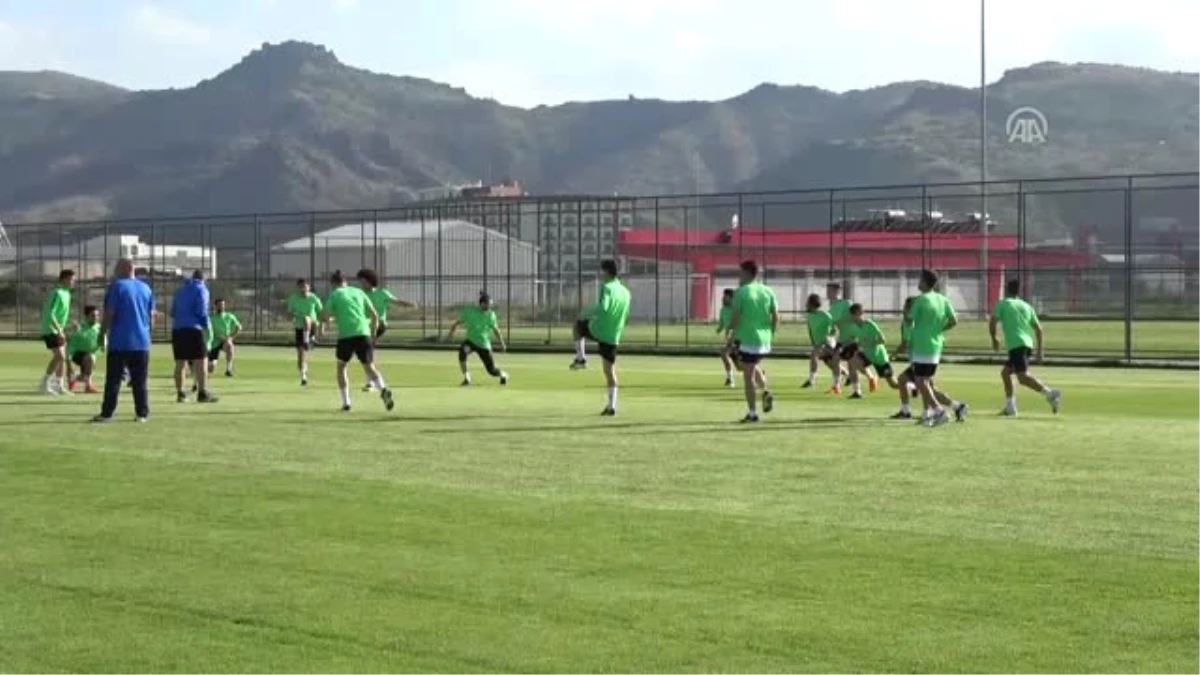 Afjet Afyonspor Yeni Sezon Hazırlıklarına Başladı