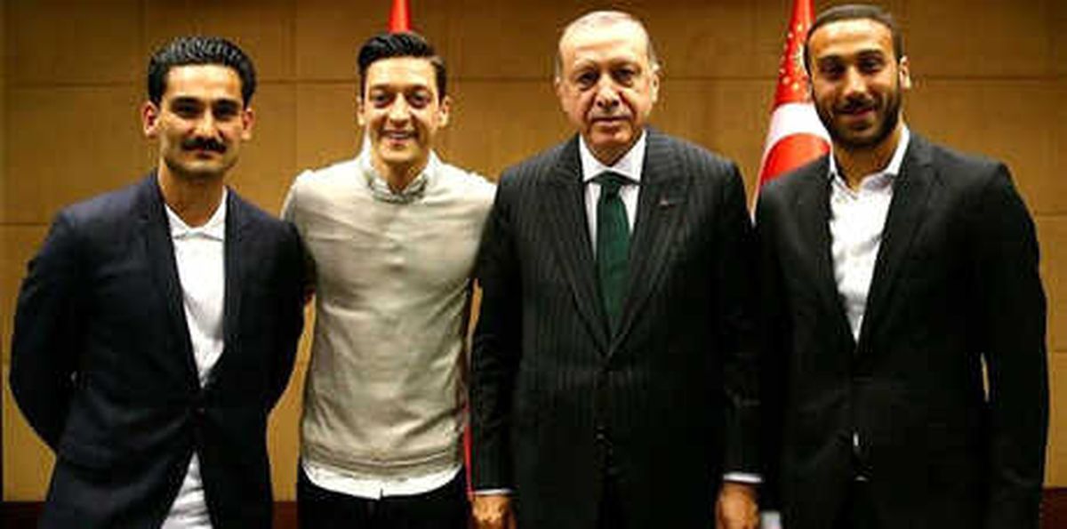 Almanlar\'dan Skandal Yorum! Elenince...