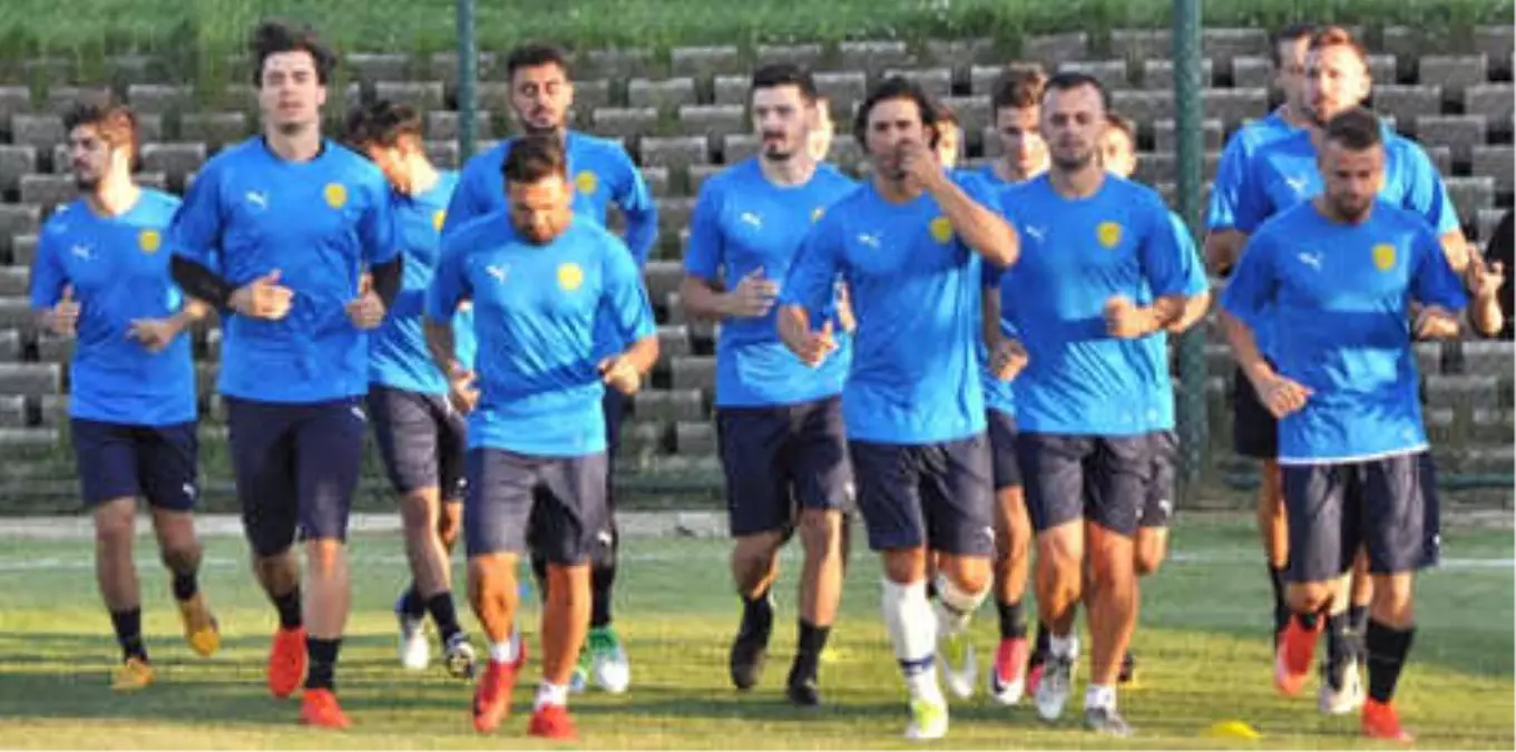 Ankaragücü\'nün Erzurum Kampı Başladı