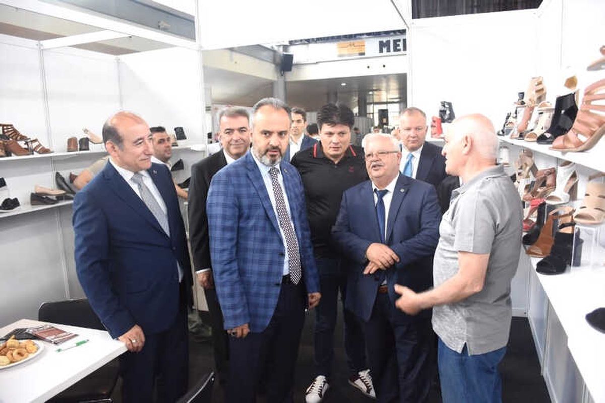 Ayakkabıcılığın Nabzı Derıx 2018\'de Atıyor