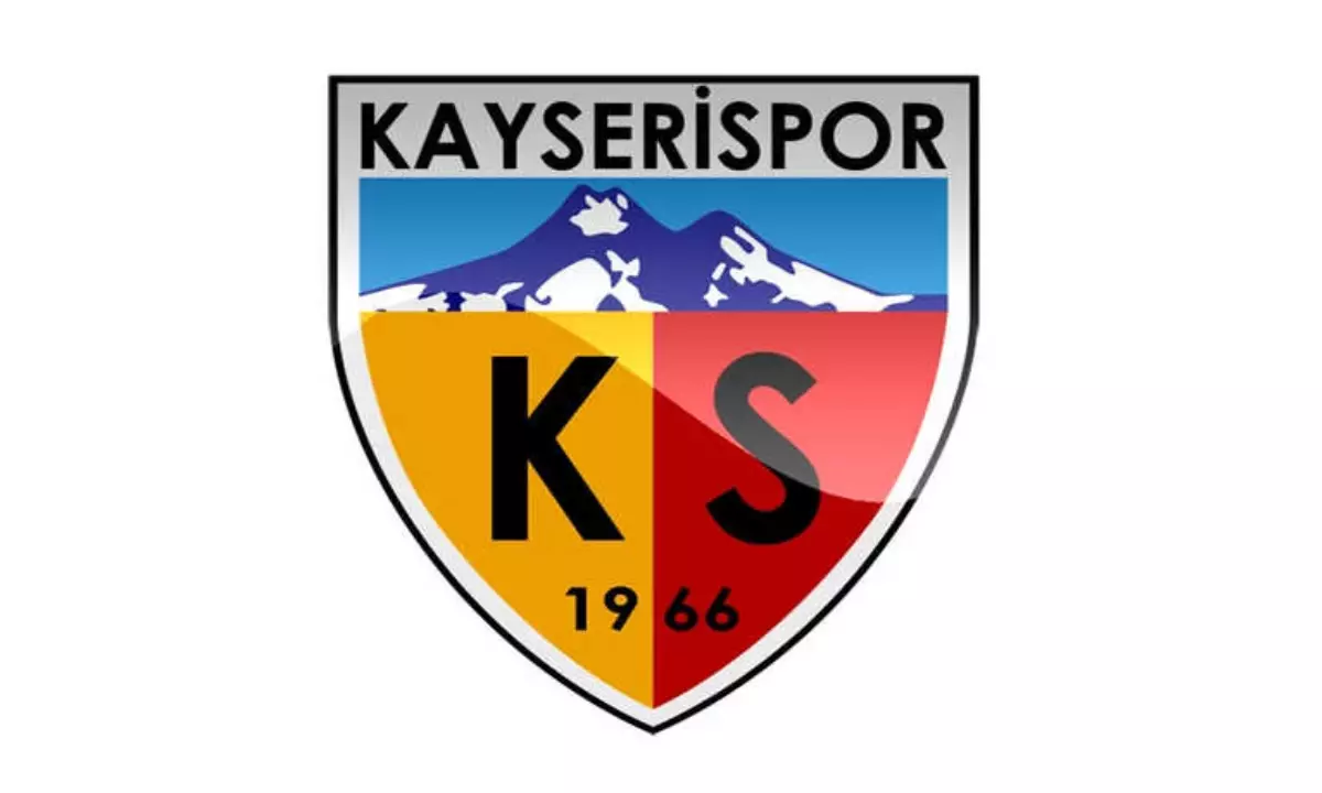 Bernard Mensah ile Prensipte Anlaşıldı