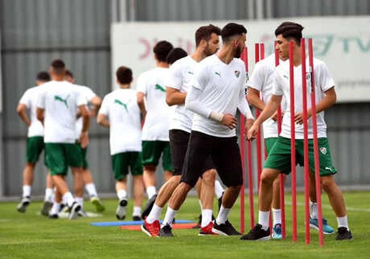 Bursaspor Günün İlk Çalışmasını Gerçekleştirdi