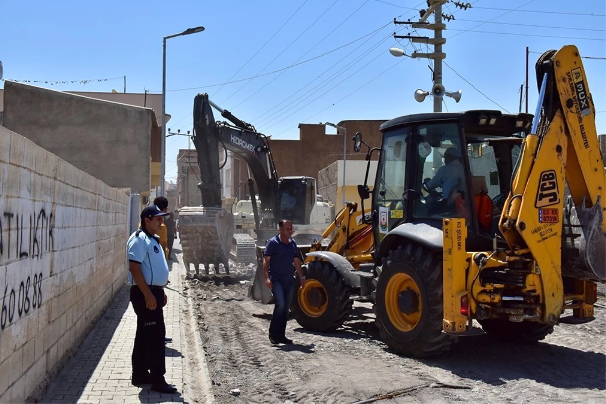 Ceylanpınar\'da Gazi Caddesi Sıcak Asfalta Kavuşuyor