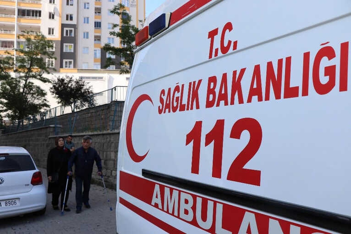 İl Sağlık Müdürlüğü\'nün Kurduğu \'Whatsapp Şikayet Hattı\' İlk Meyvelerini Verdi